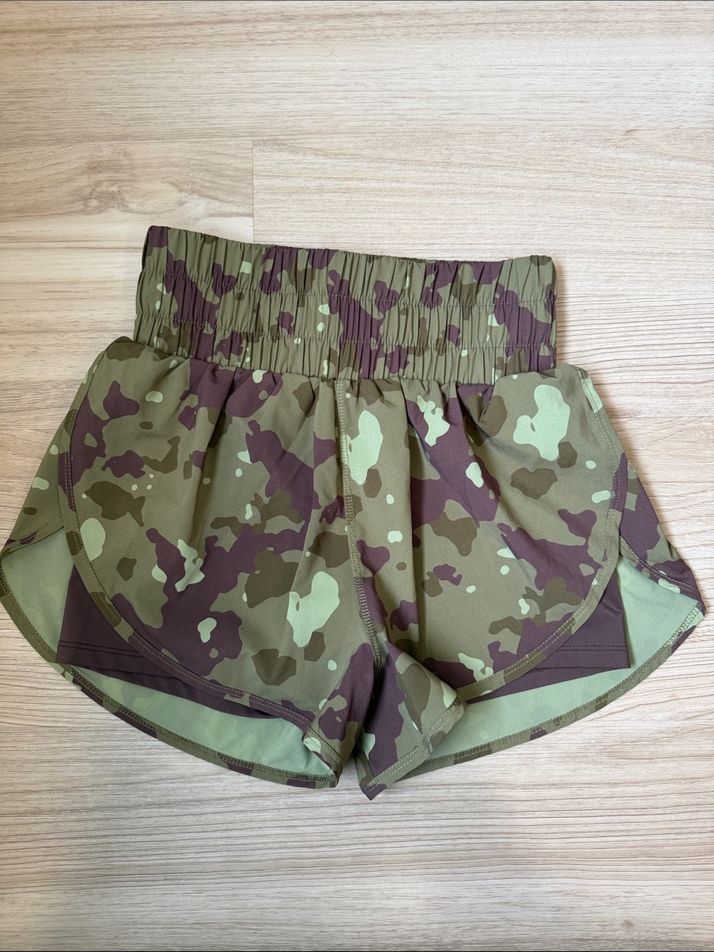 Vitality Vista Shorts - Olive Green Camo Size XS